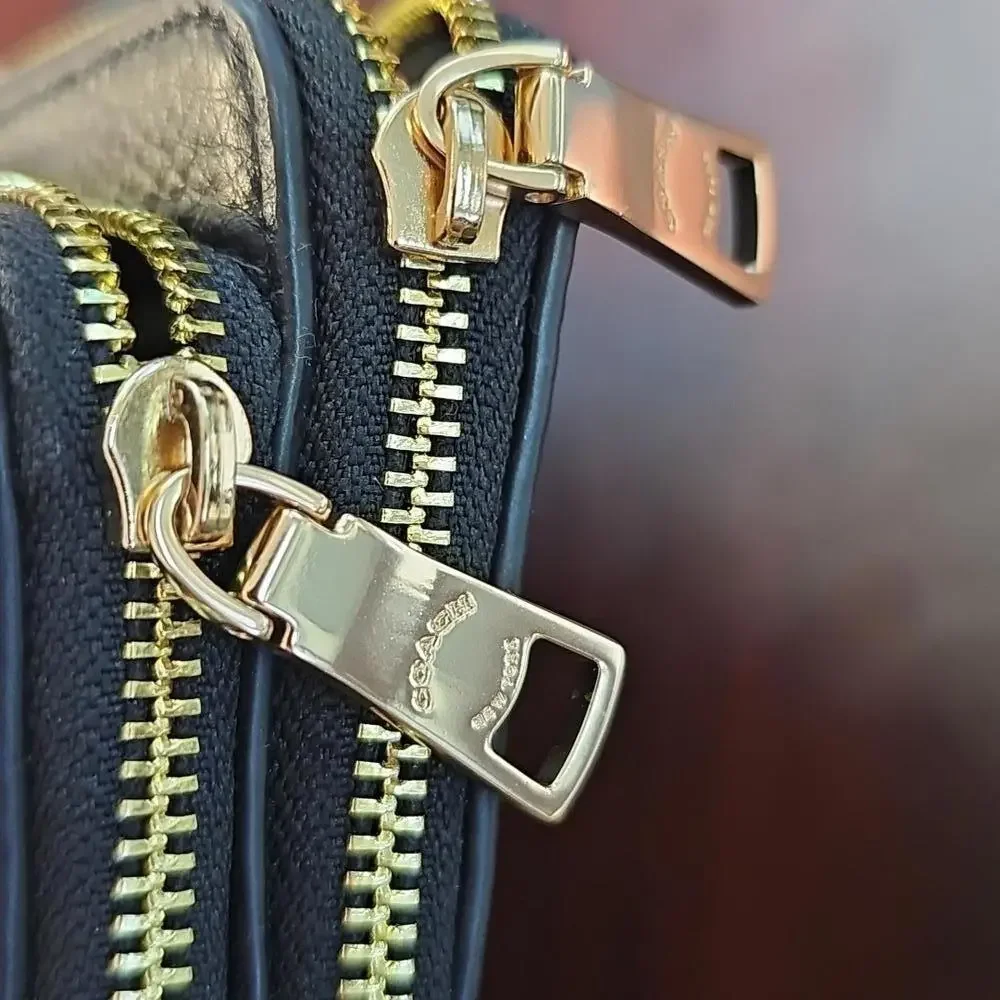 COACH Black Pebble Leather Double Zip Wristlet - Picture 3 of 7